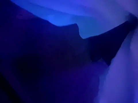 Show modela chronic_vibez na web-kameri