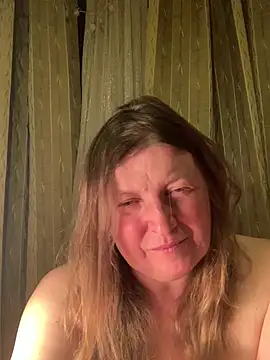 Pokazy przed kamerką – Rasinka