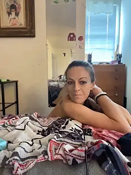 Chat +18 de DavinaRay ao vivo