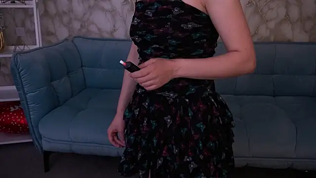 LiviaShy – Naživo XXX chat