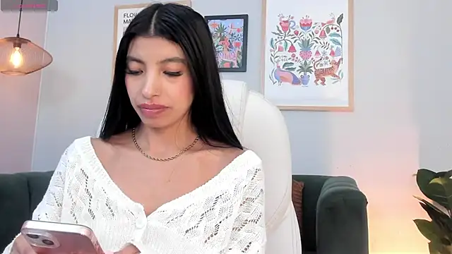 Tiffany_Low লাইভ XXX চ্যাট