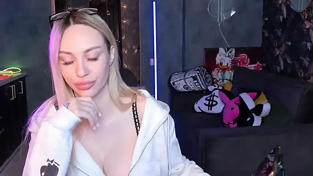 Blckmirrorr Live XXX Chat