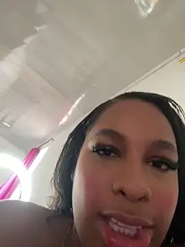 NV-Nikoll Live XXX Chat