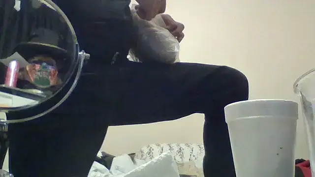 hailzeffn Show in webcam