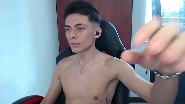 Hiso_kai 在線直播表演