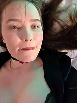 XXX chat uživo modela ForLoveAnd