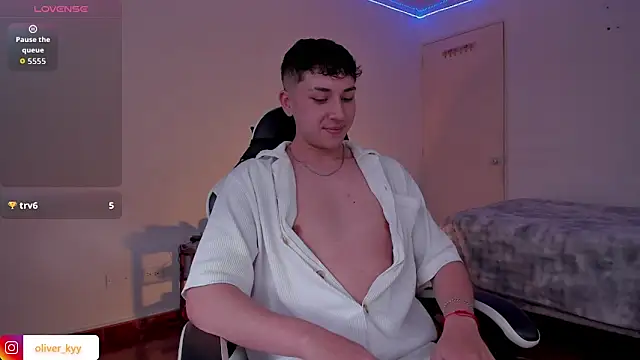 OLIVER_K Webcam-Show