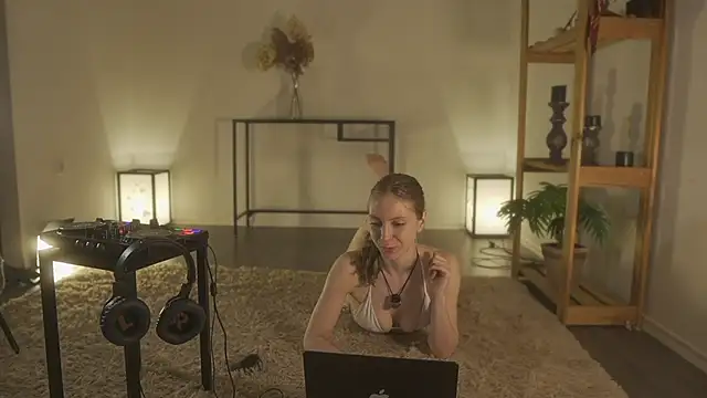 XXX chat uživo modela ChillyLovers