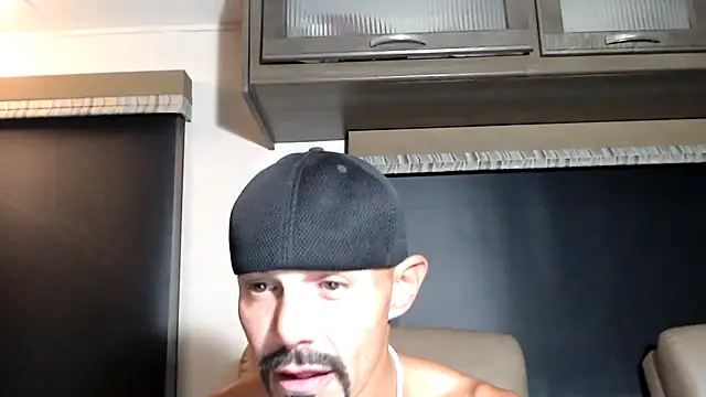 ThickD2C Live XXX Chat