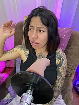 Czat XXX na żywo – _antonella_dreamss