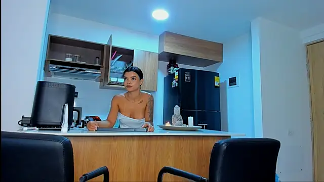 mia_world_ élő XXX-chatje