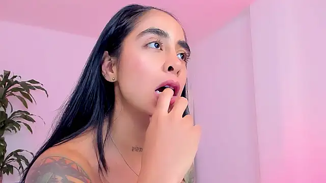 sophierooy22 élő XXX-chatje