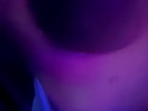 chronic_vibez's Webcam Show