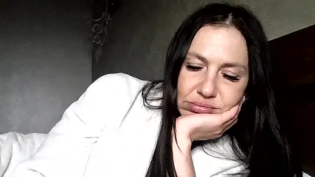 Chat XXX en directo de JulianaGold1