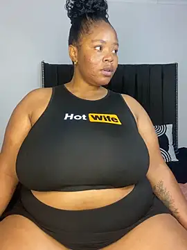 XXX chat uživo modela LunaCovenn