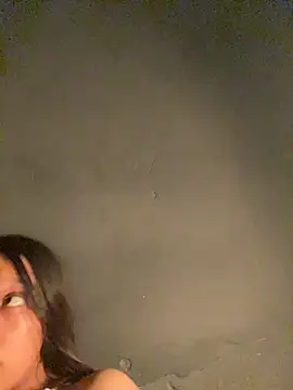 OrianaXclusiveのライブXXXチャット