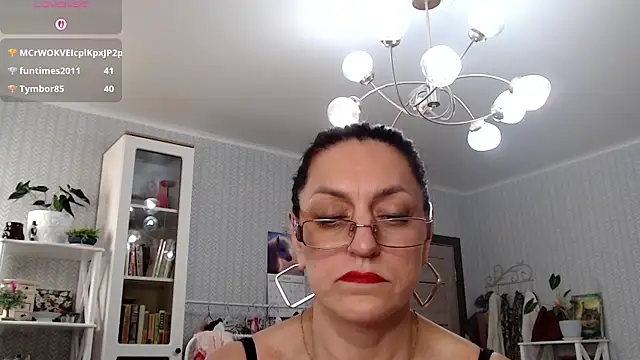 Vivian-Alluring's Live XXX Chat