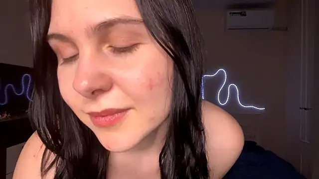 Chatroom XXX en direct de MyraLitterers