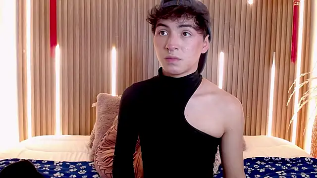 Cristopher_Wild Pertunjukan Webcam