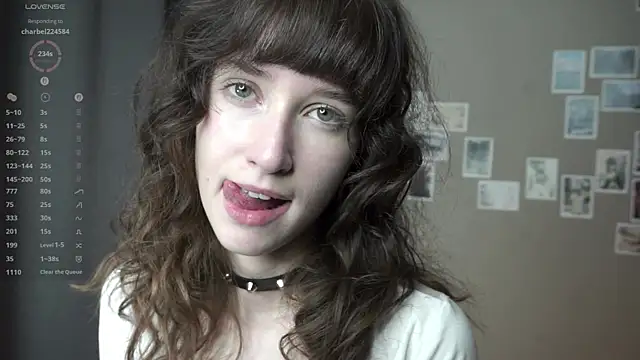 DellaLeck লাইভ XXX চ্যাট