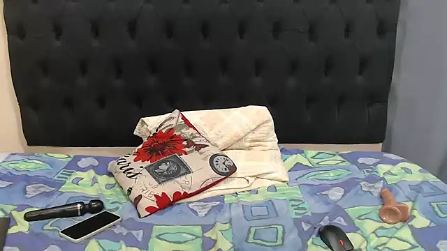 Mathandose élő XXX-chatje