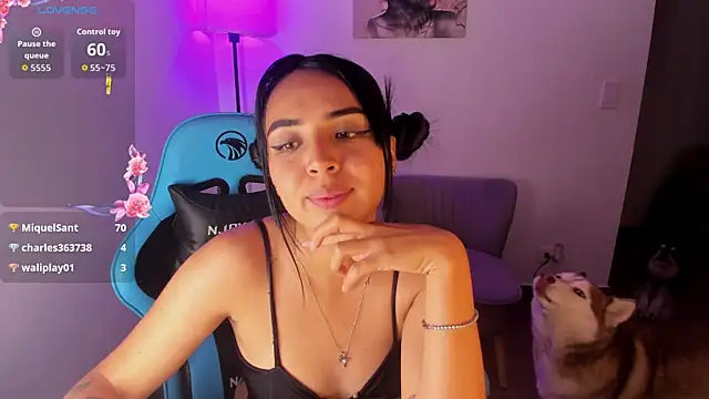 Czat XXX na żywo – Nicole_Ss