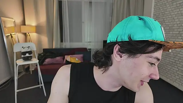 KevinStrike Pertunjukan Webcam