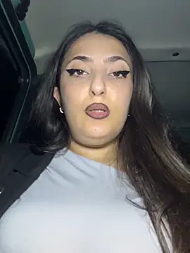 IRINA_DIAMOND 在線直播表演