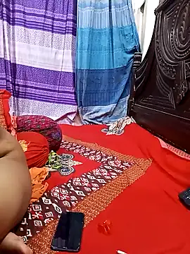 Chat +18 de Tanisha-Chy ao vivo