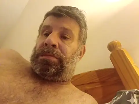 stud2512 Live XXX Chat