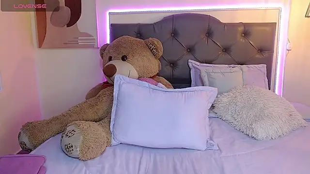 Celeste__London's Live XXX Chat