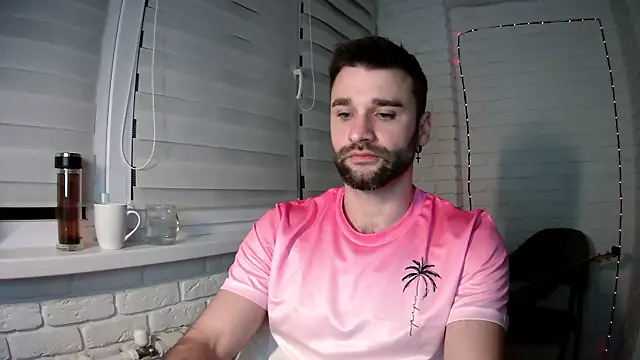 Chat +18 de DaddySlava ao vivo