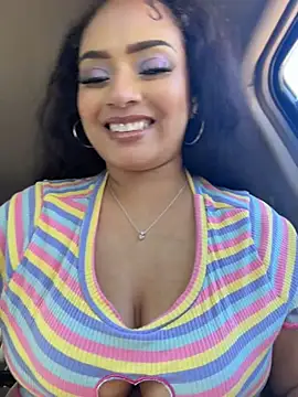 CarmelaAnthony 在線直播表演