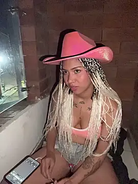 Laila_LS' Live XXX Chat