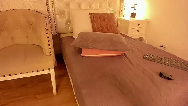 cathaleja_20_'s Live XXX Chat