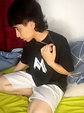 LatinHeatX22 Webcam Show