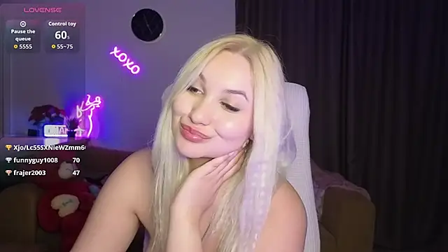 adrelaxina Adlı Modelin Canlı XXX Sohbeti