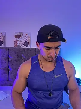 Chatroom XXX en direct de Chris_Clarck