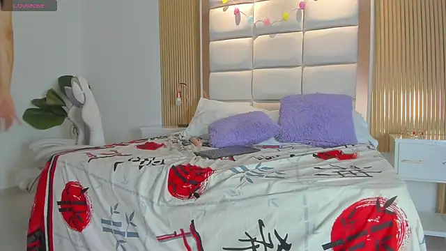 XXX chat uživo modela Taylor_Royal_