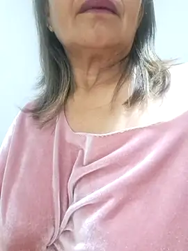 Vickyfox_ élő XXX-chatje