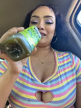 CarmelaAnthony élő XXX-chatje