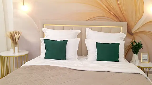 XXX chat uživo modela milaleoneli