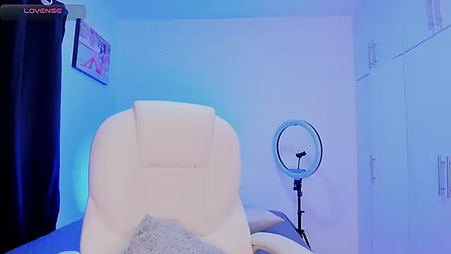 SelenaStonne Chat XXX live