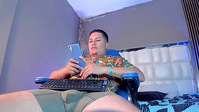 JEICK_JHONSON webcam show