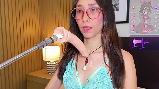 Онлайн чат XXX doll_bella_