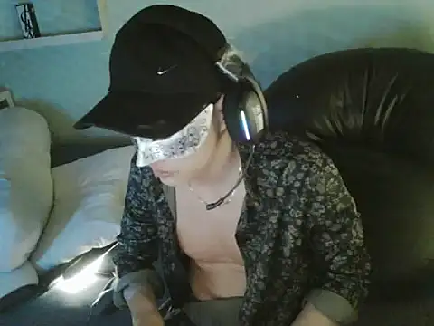 boyhigh1997のライブXXXチャット