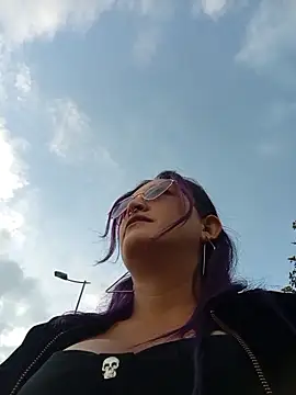 sophie_banger Show in webcam