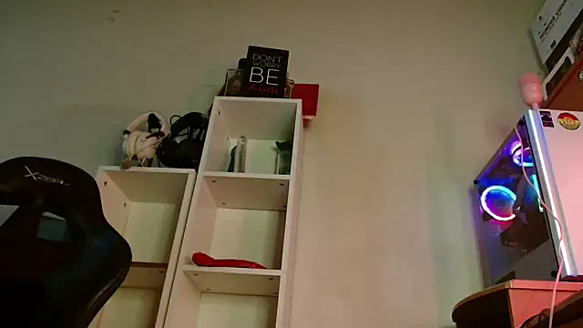 SmokyDeeのライブXXXチャット