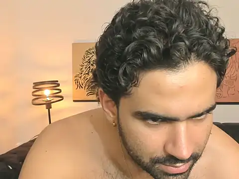 Brad_Martin Adlı Modelin Canlı XXX Sohbeti