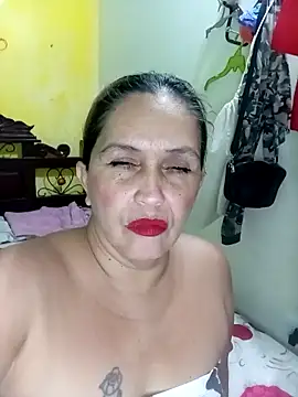 BURBUJA_y_CABALLERO Chat XXX in diretta